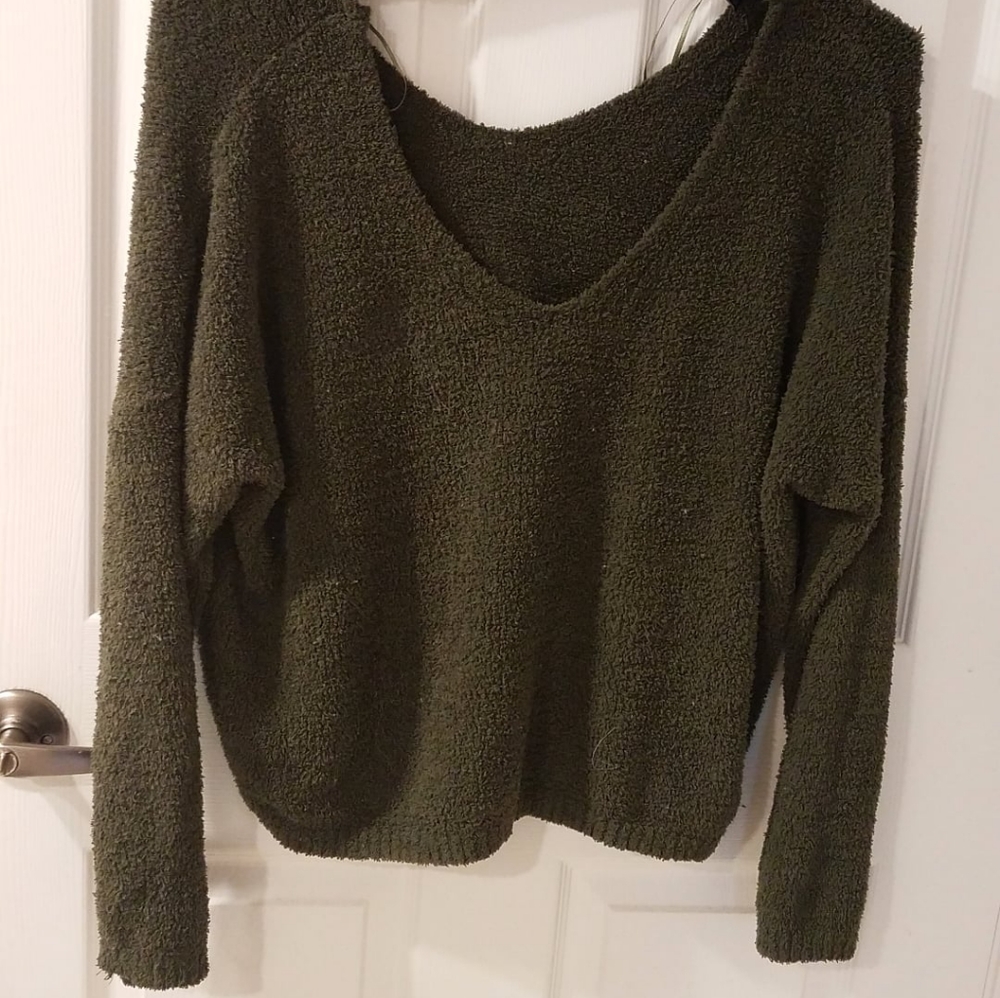 Women's green v-neck sweater